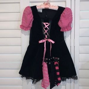 Pirate/ goth chick costume